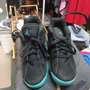 Jordan Kids' Black & Teal Jumpman Sneakers